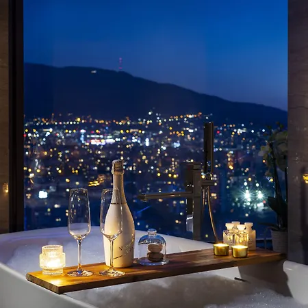 Hotel Grand Millennium