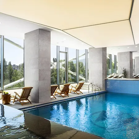 Grand Millennium Szálloda 5*