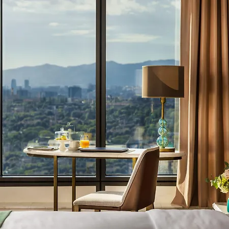 Szálloda Grand Millennium 5*