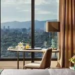 Hotel Grand Millennium 5*