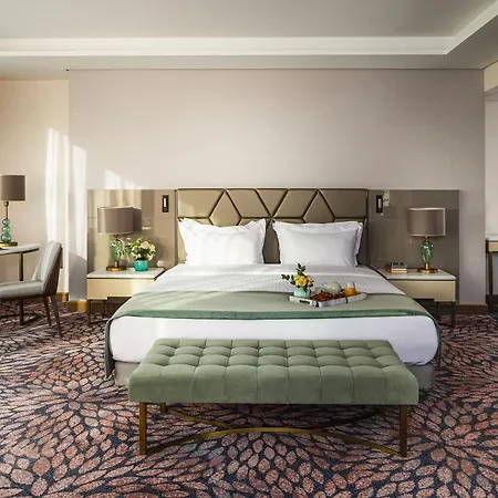 Grand Millennium Hotel 5*