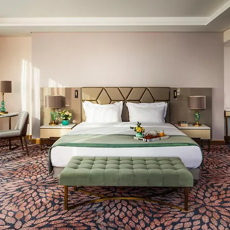 Grand Millennium Отель 5*