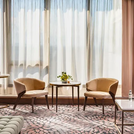 Отель Grand Millennium 5*