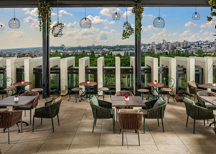 Hotell Grand Millennium