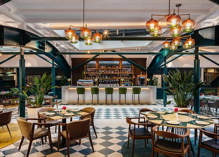 Grand Millennium Хотел София