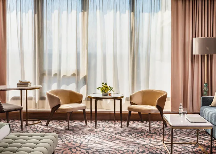 Hotell Grand Millennium 5*